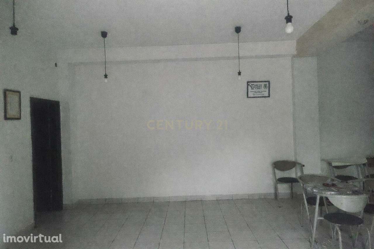 Loja Comercial - Oportunidade Única por 50.000€ - Grande imagem: 4/7