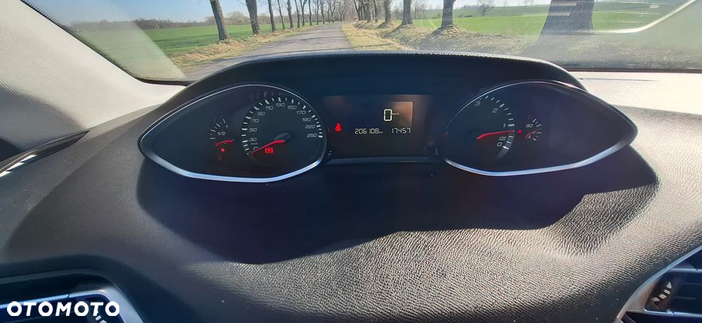 Peugeot 308 SW 1.6 BlueHDi Active S&S - 13