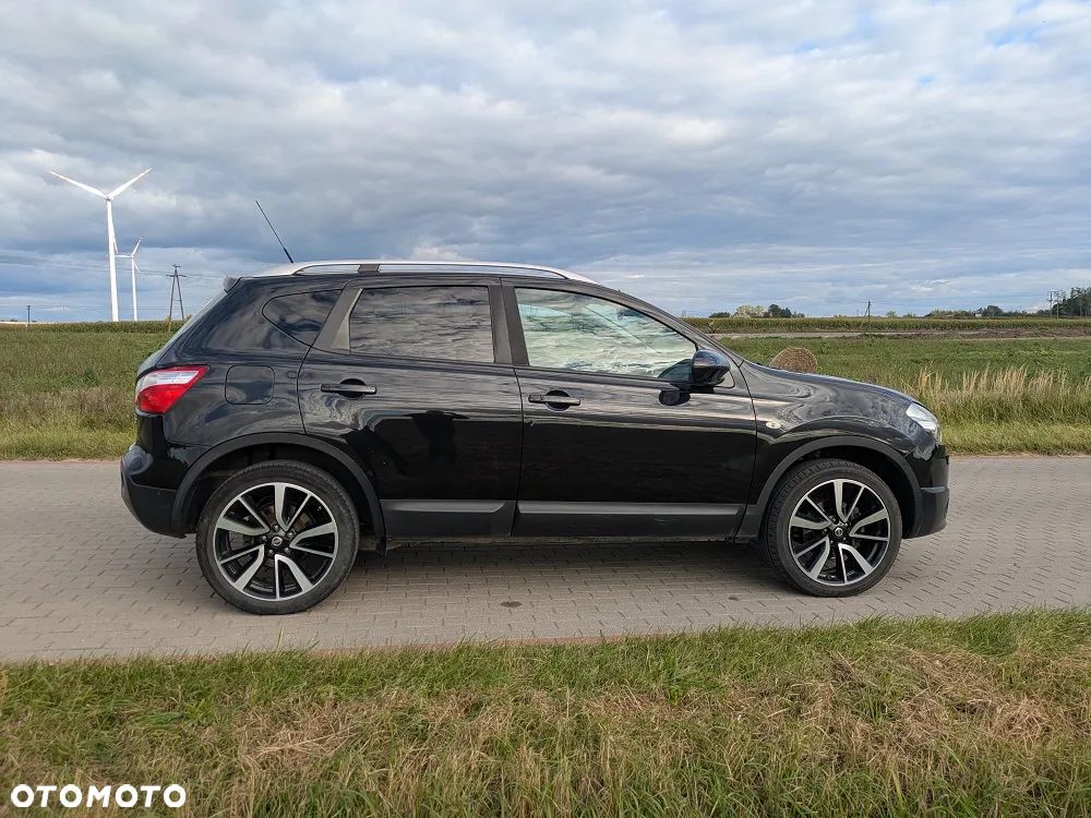 Nissan Qashqai - 4