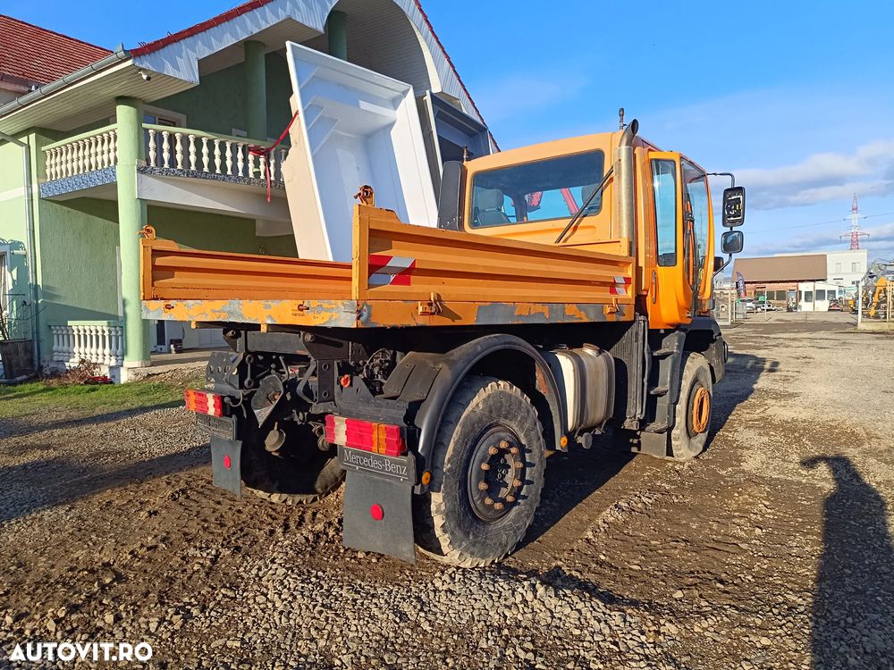 Mercedes-Benz Unimog U400 - 5