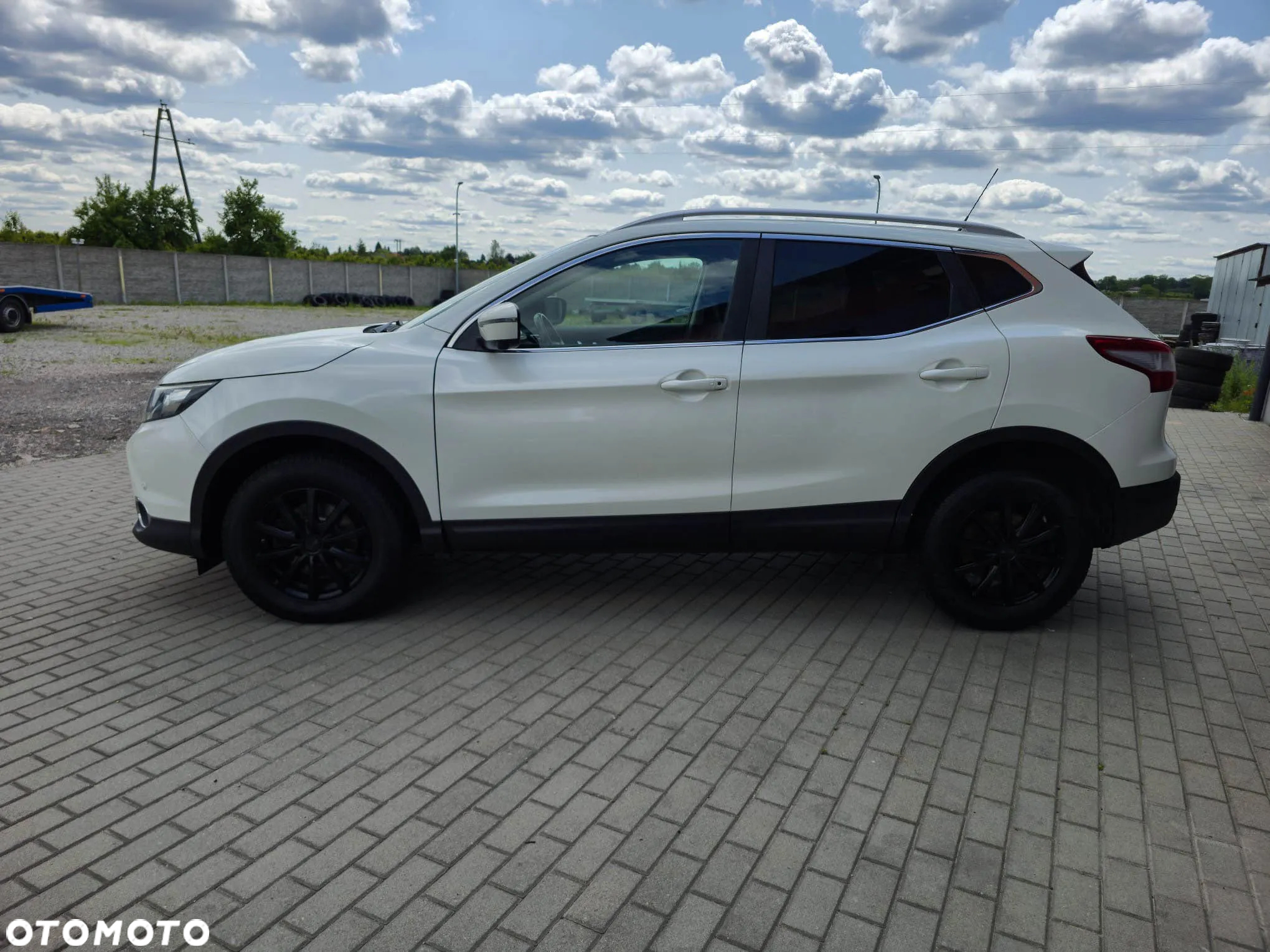 Nissan Qashqai - 24