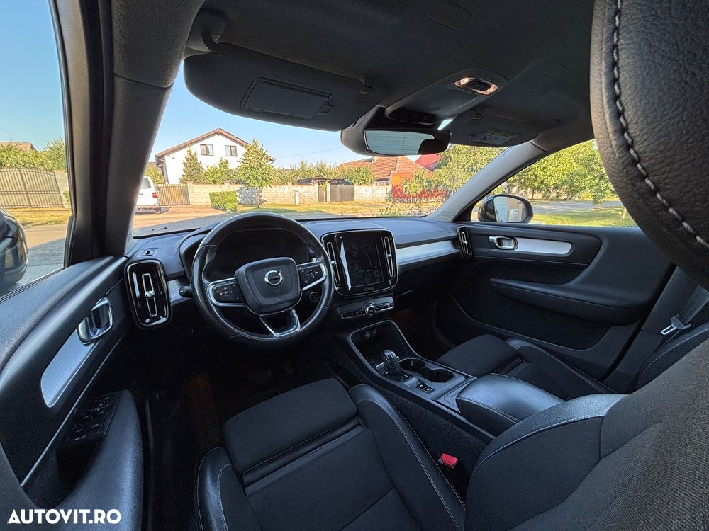 Volvo XC 40 D4 AWD Geartronic - 11