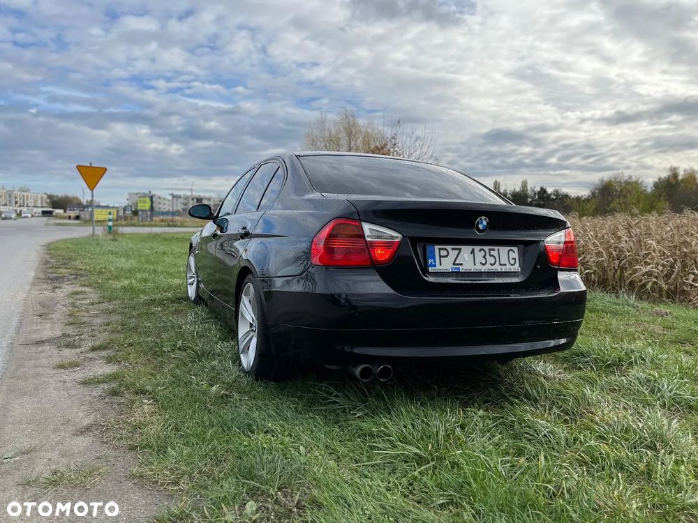 BMW Seria 3 330xi - 7
