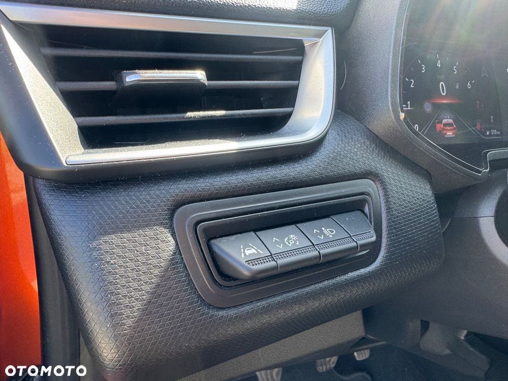 Renault Clio TCe 90 EVOLUTION - 19