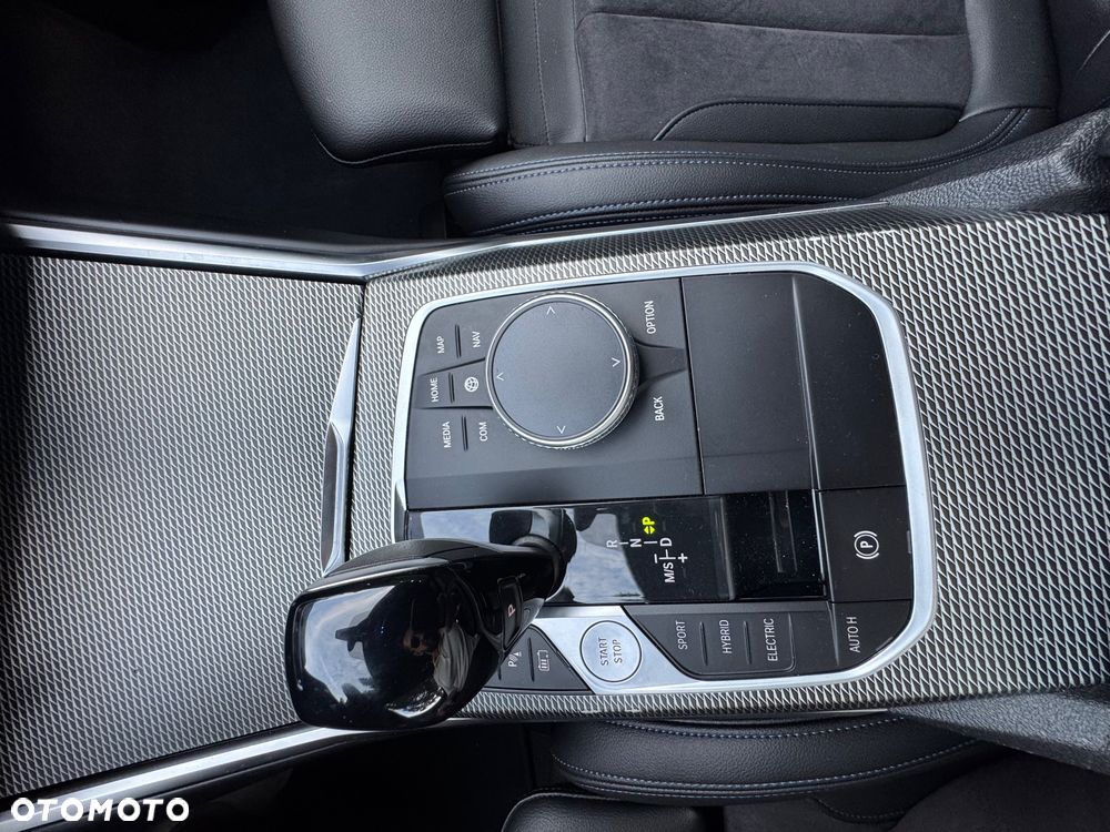 BMW Seria 3 - 30