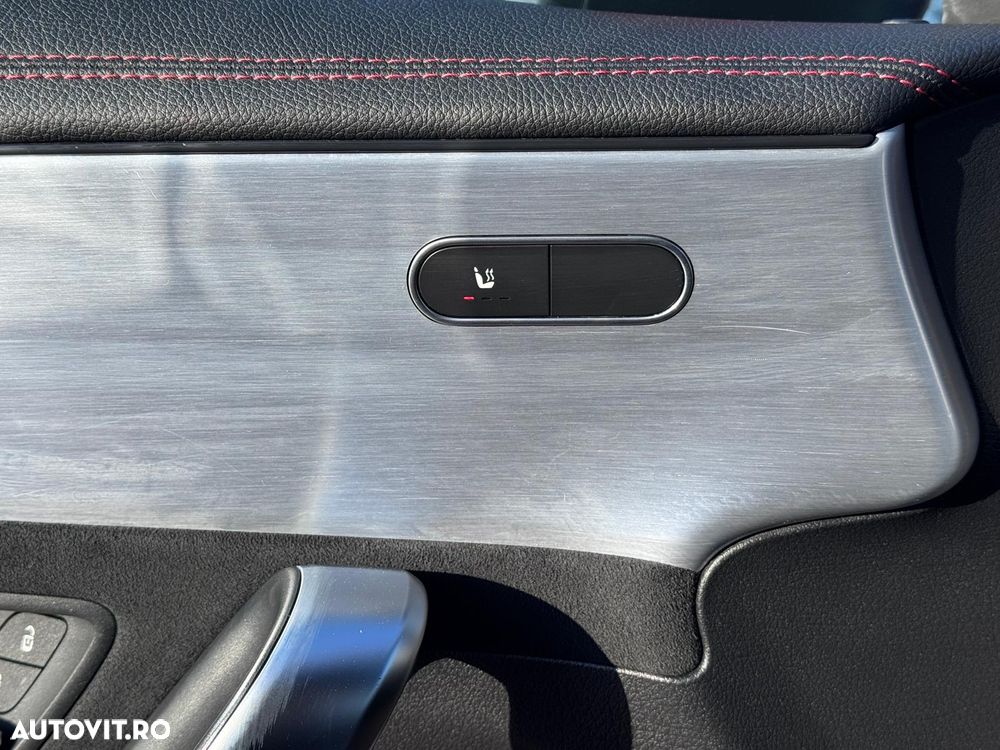 Mercedes-Benz CLA 220 7G-DCT AMG Line - 28