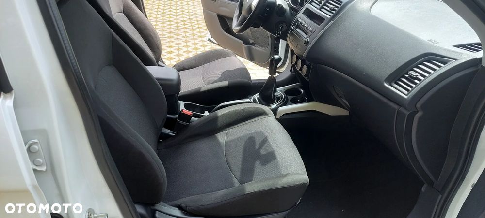 Mitsubishi ASX 1.6 2WD - 19
