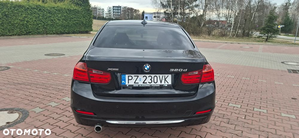 BMW Seria 3 320d xDrive Luxury Line - 19