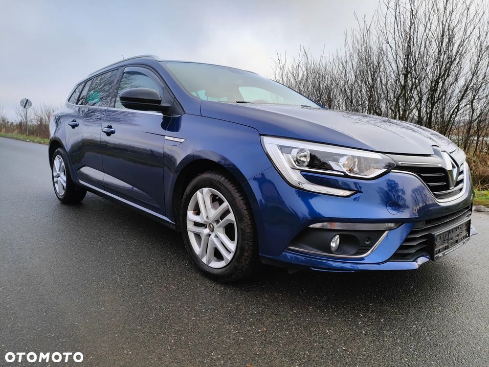 Renault Megane TCe 140 GPF LIMITED - 8