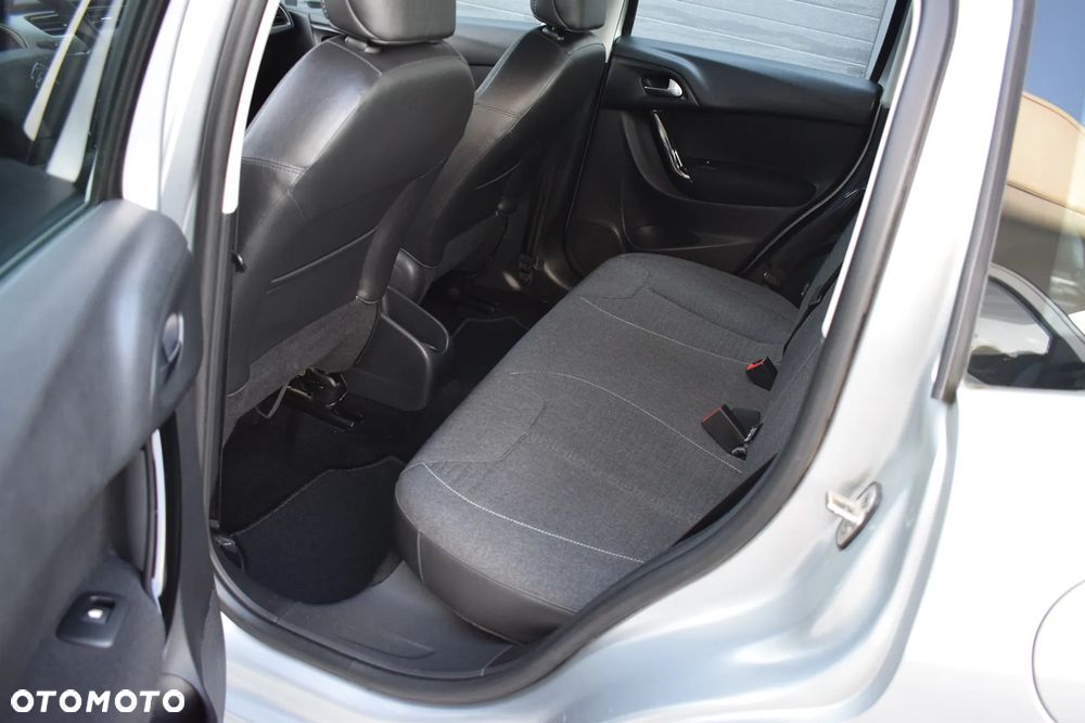 Citroën C3 Pure e-Tech VTi 82 ETG Tendance - 9