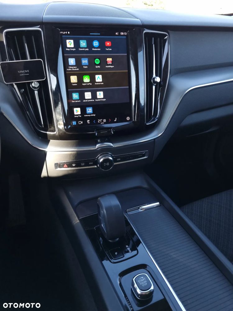 Volvo XC 60 B4 D AWD Core - 11