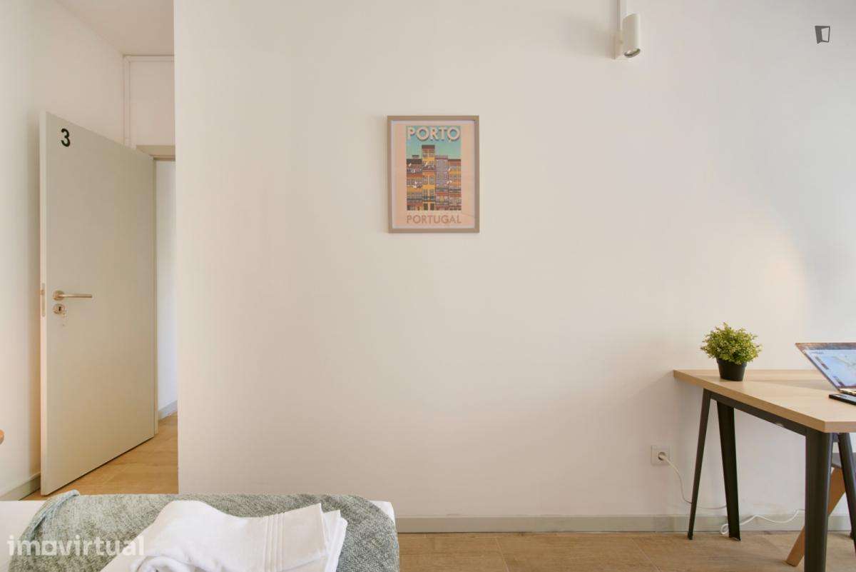 Quarto - localizado em Arroios Lisbon - Grande imagem: 4/31