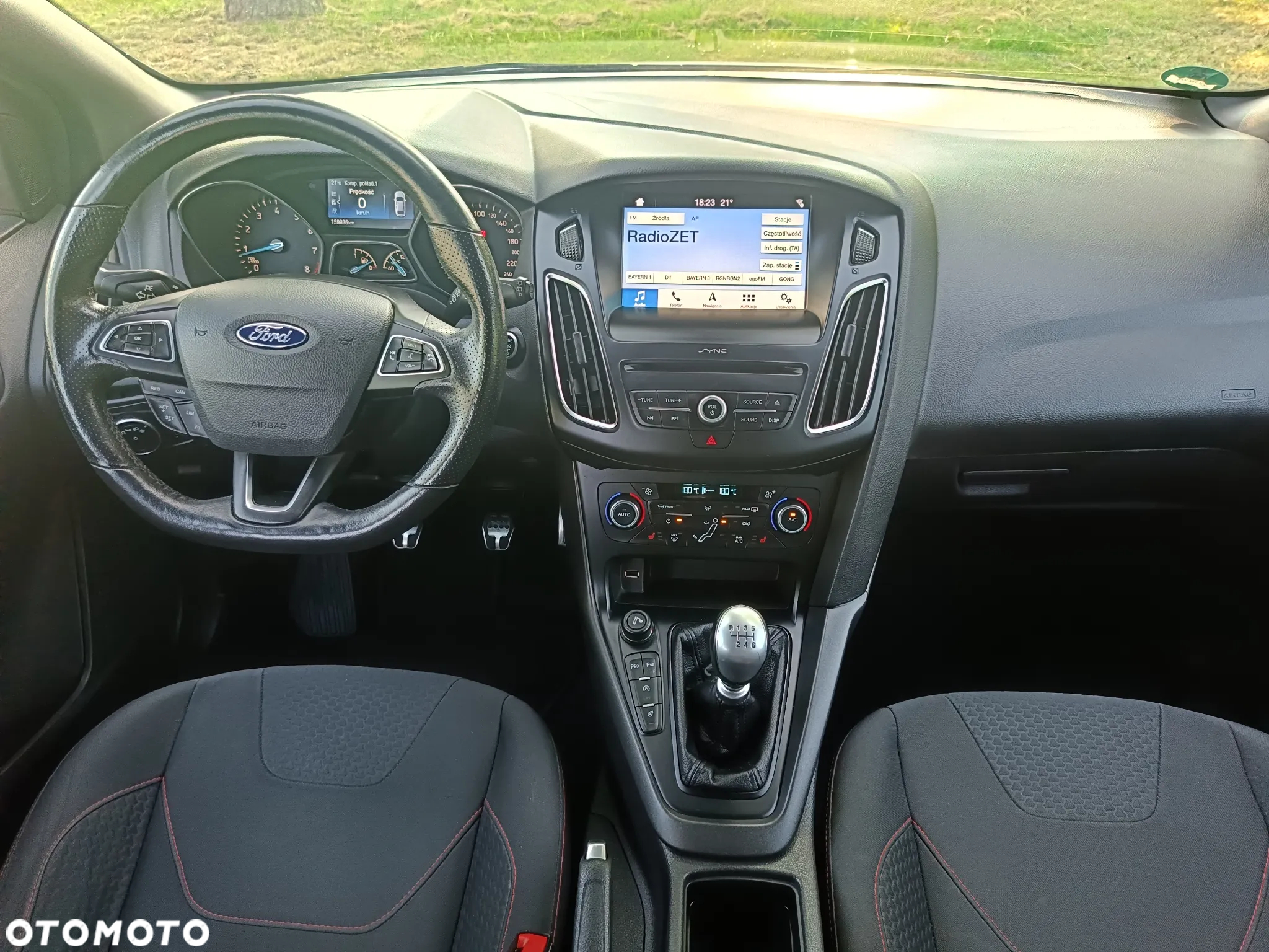 Ford Focus Turnier 1.5 EcoBoost Start-Stopp-System ST-LINE - 18