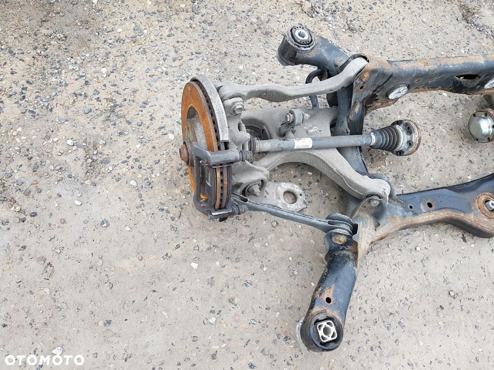 AUDI A6 C7 LIFT 15-18r ALLROAD 3.0 TDI BELKA ZAWIESZENIA TYŁ 4G0505235AD - 3
