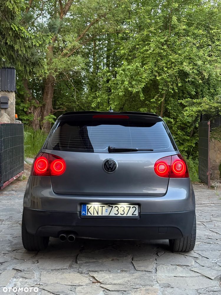Volkswagen Golf 1.9 TDI Sportline - 3