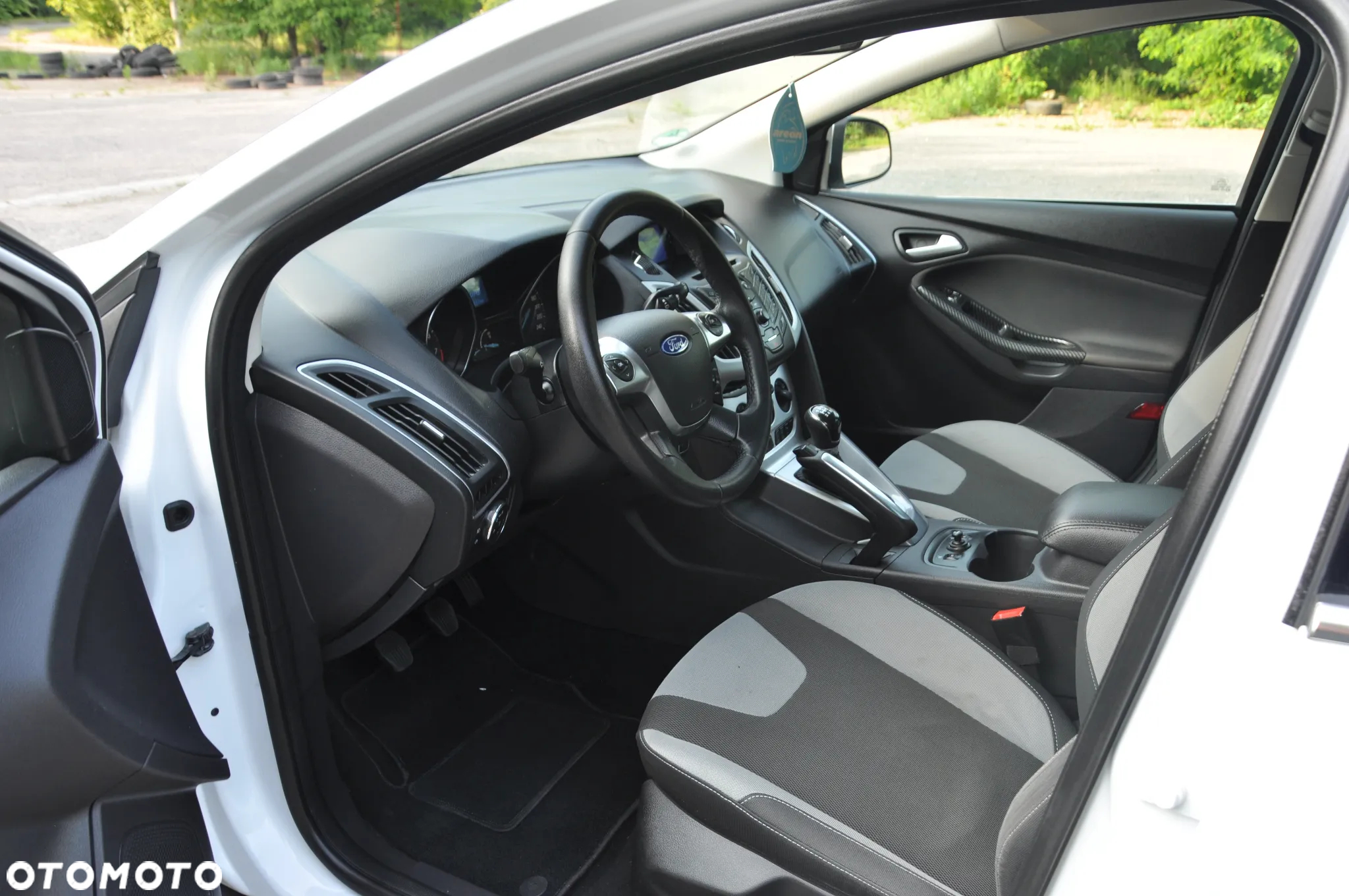 Ford Focus 1.0 EcoBoost Start-Stopp-System Champions Edition - 24