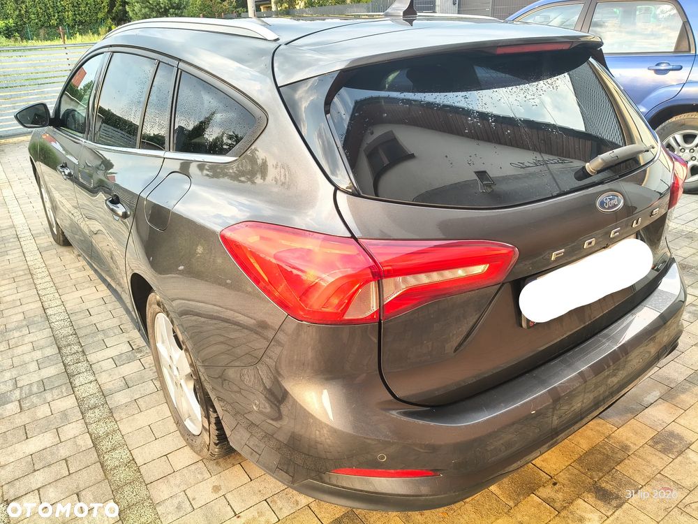 Ford Focus 2.0 EcoBlue Titanium - 4