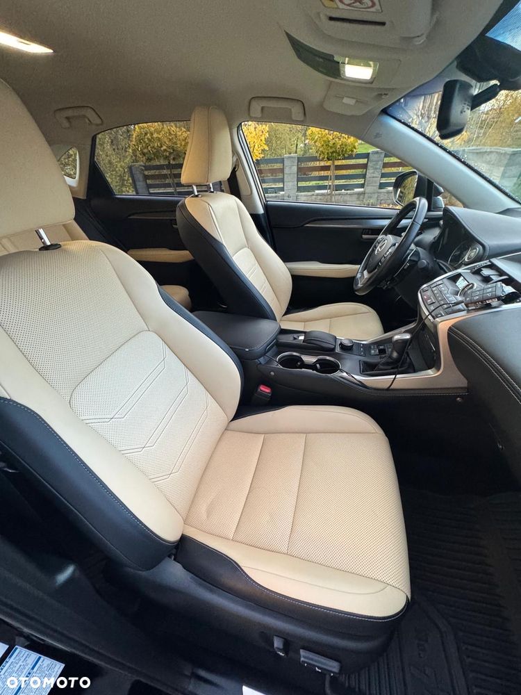 Lexus NX 200t Comfort AWD - 20