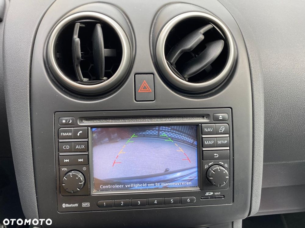 Nissan Qashqai 1.6 Acenta - 11