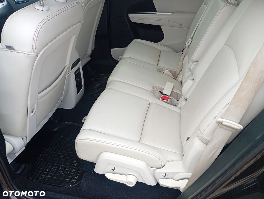 Fiat Freemont 2.0 Multijet 16V DPF Automatik Allrad Lounge - 35