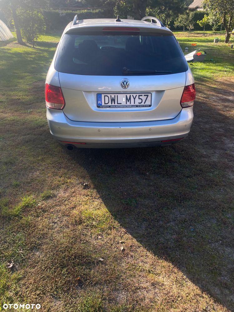 Volkswagen Golf 1.6 TDI DPF MATCH - 4