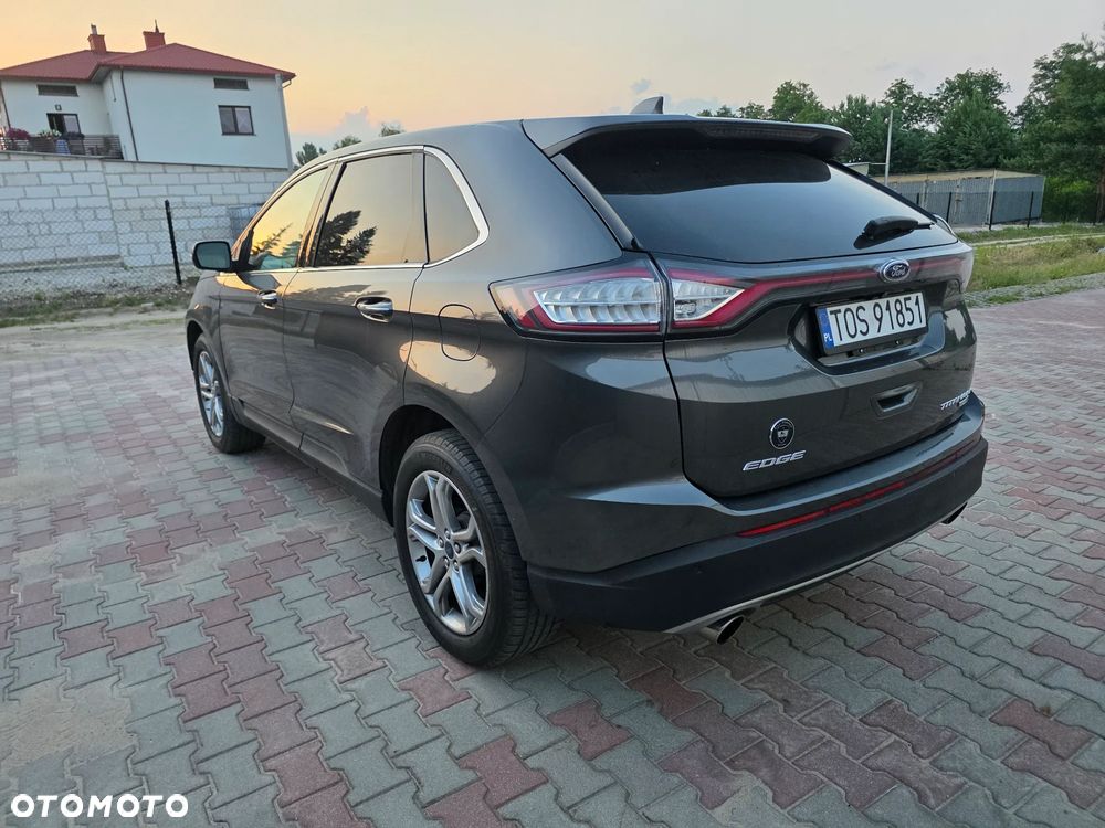 Ford Edge - 7