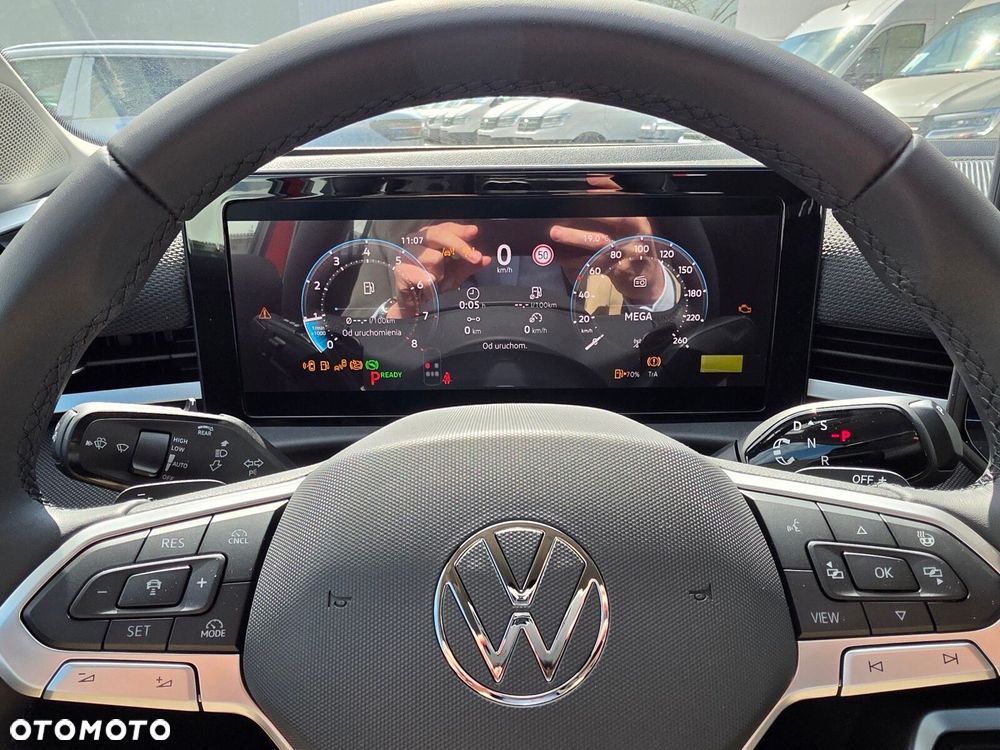 Volkswagen T-Roc - 17