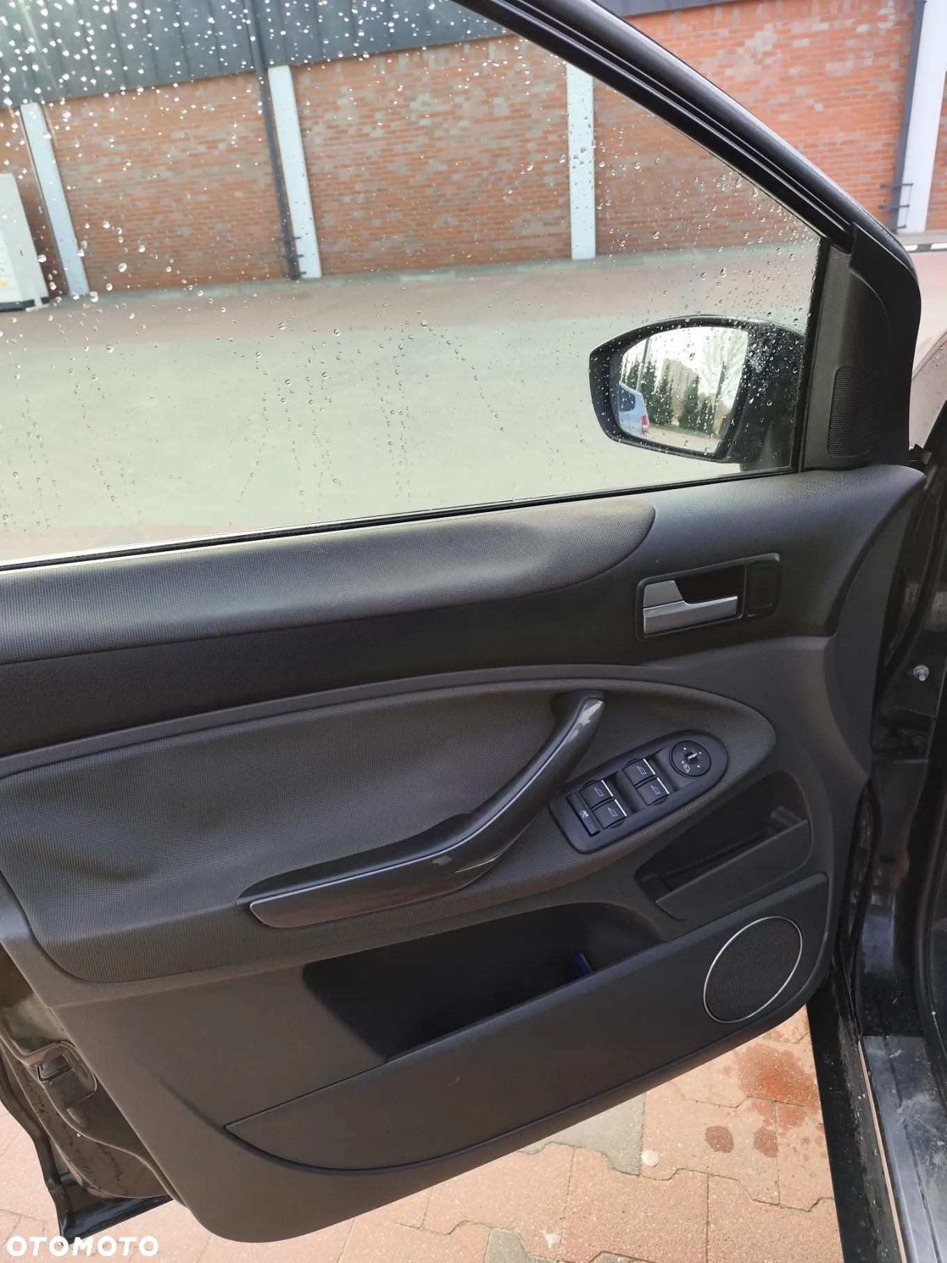 Ford Kuga 2.0 TDCi Titanium FWD - 13