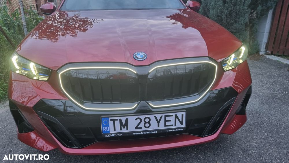 BMW Seria 5 550e xDrive AT PHEV - 3