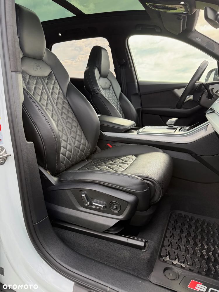 Audi SQ7 4.0 TDI Quattro Tiptronic - 22