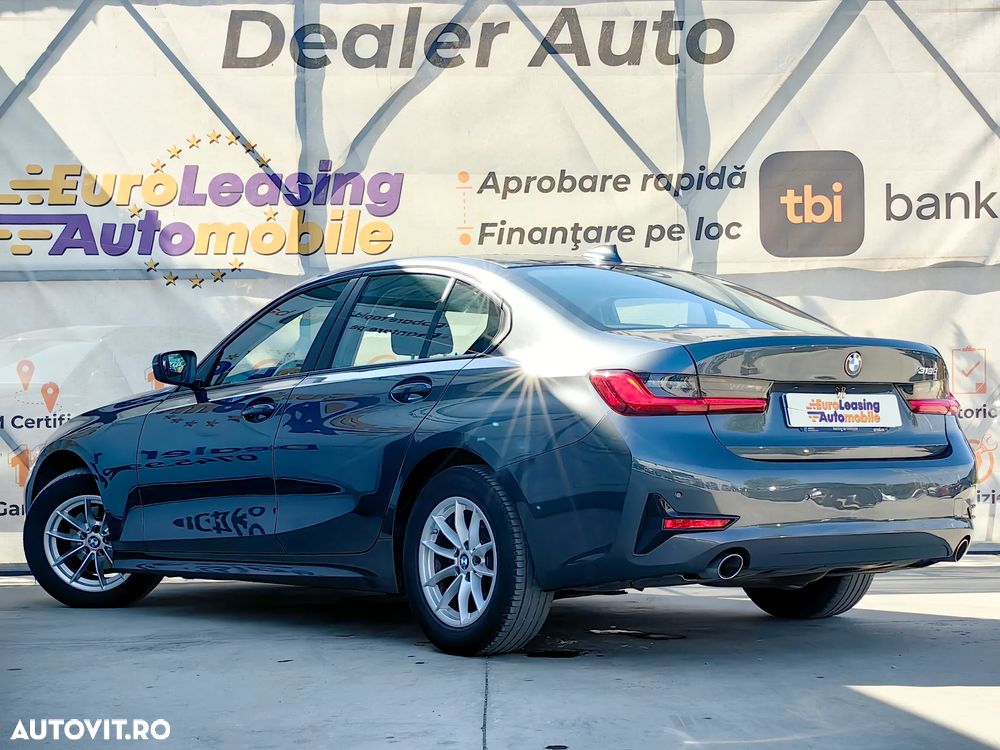 BMW Seria 3 318d Aut. - 14