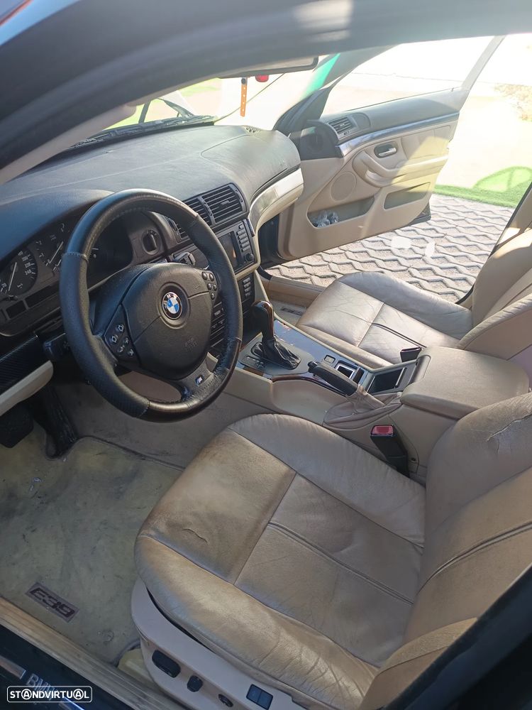 BMW 530 iA - 6