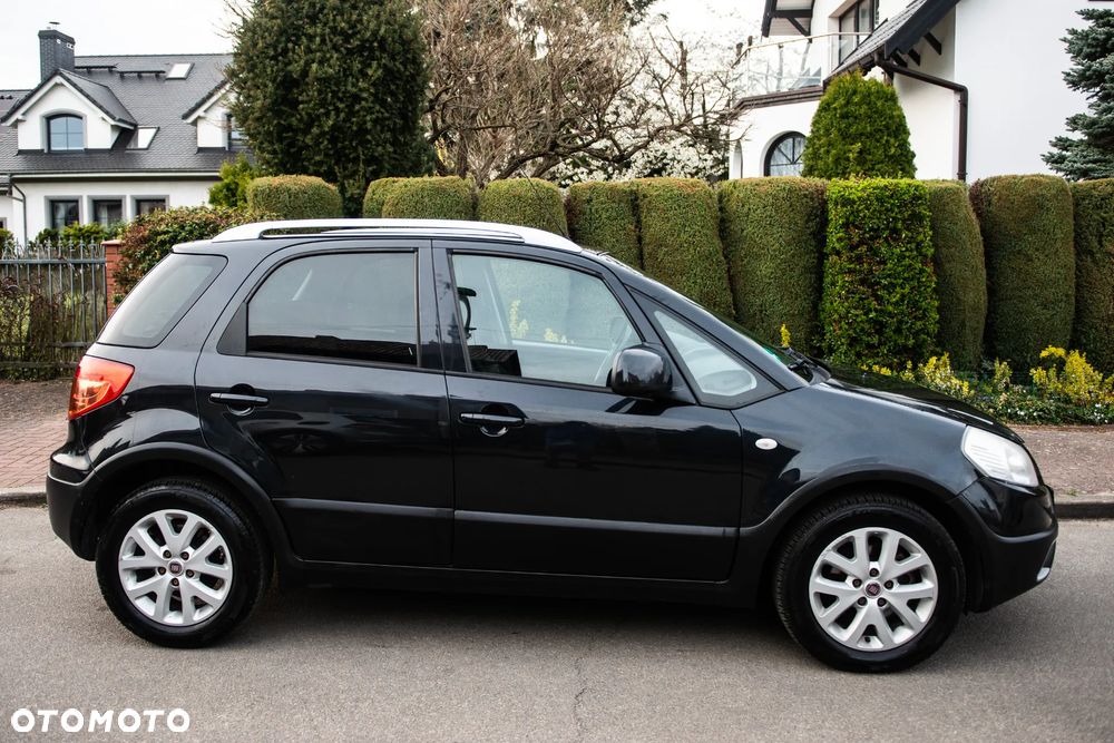 Fiat Sedici 2.0 Multijet DPF 4x2 Emotion - 4