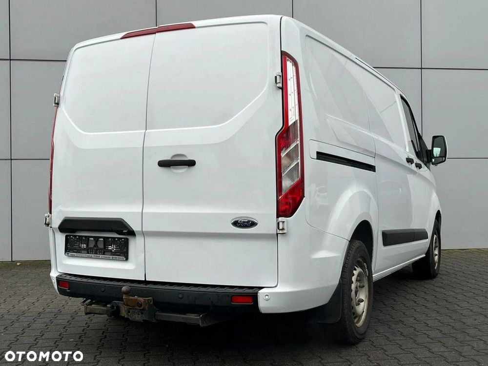 Ford Transit Custom - 7