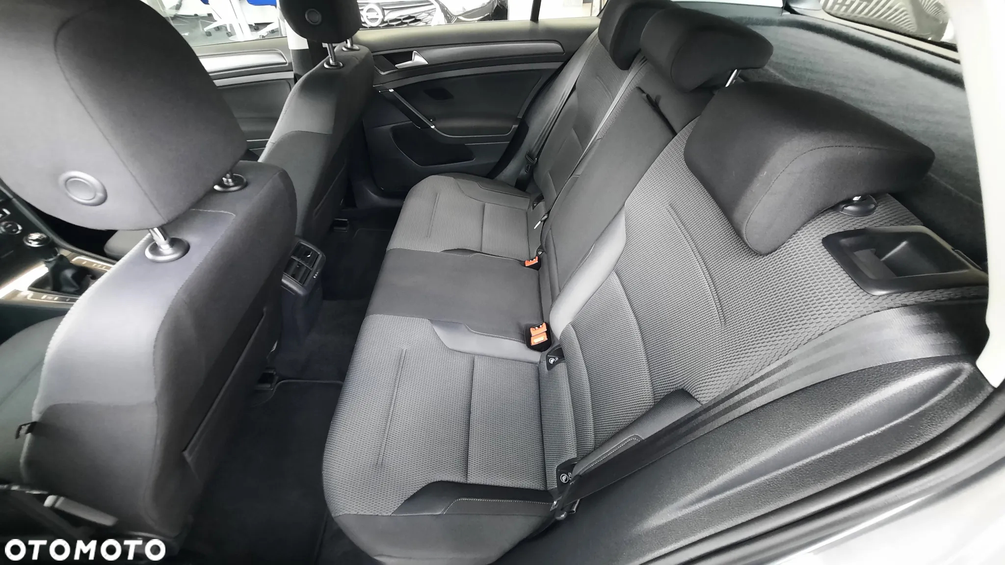 Volkswagen Golf 1.0 TSI (BlueMotion Technology) Comfortline - 10