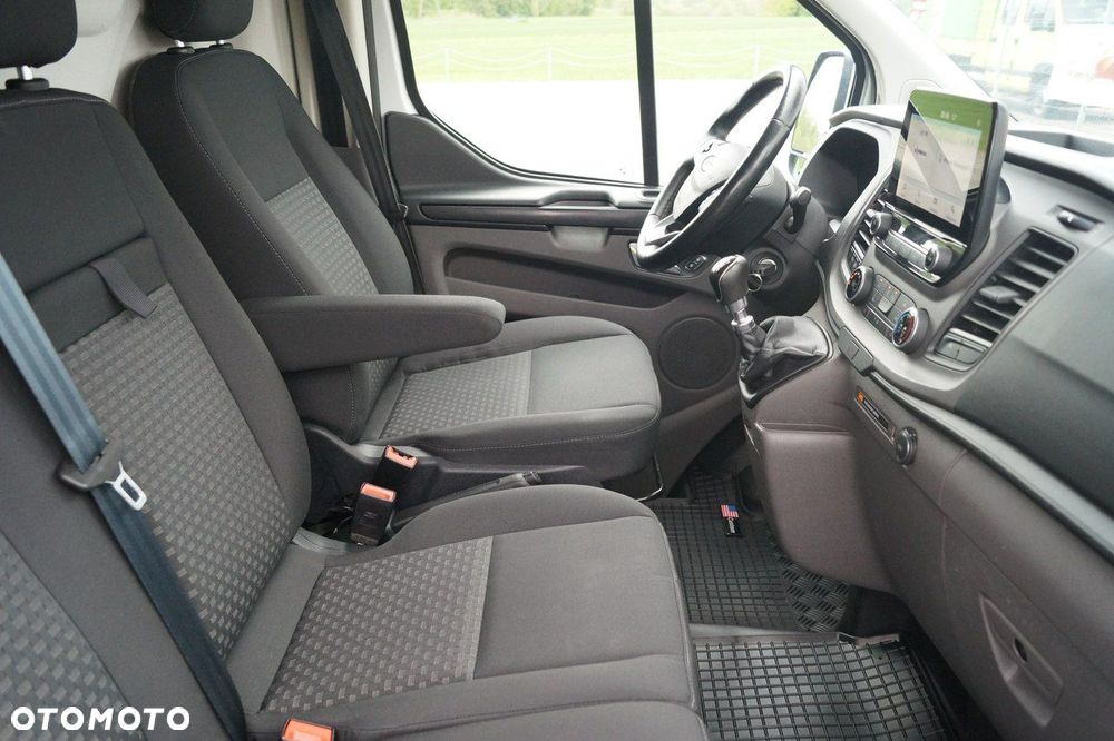 Ford Transit Custom - 24