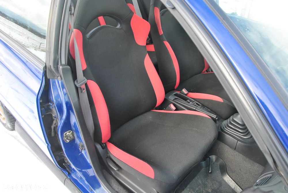 Subaru Impreza 2.0 GT - 40