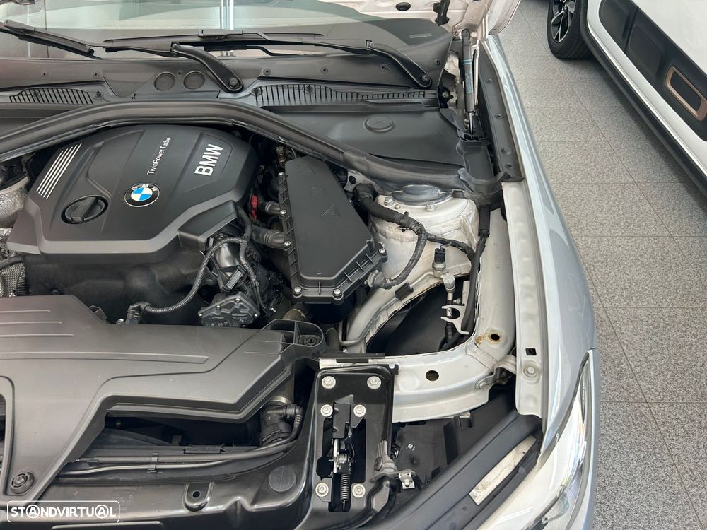 BMW 116 d Line Sport Auto - 32