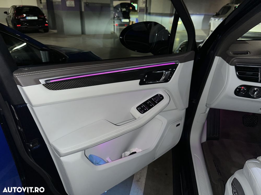 Porsche Macan Standard - 34
