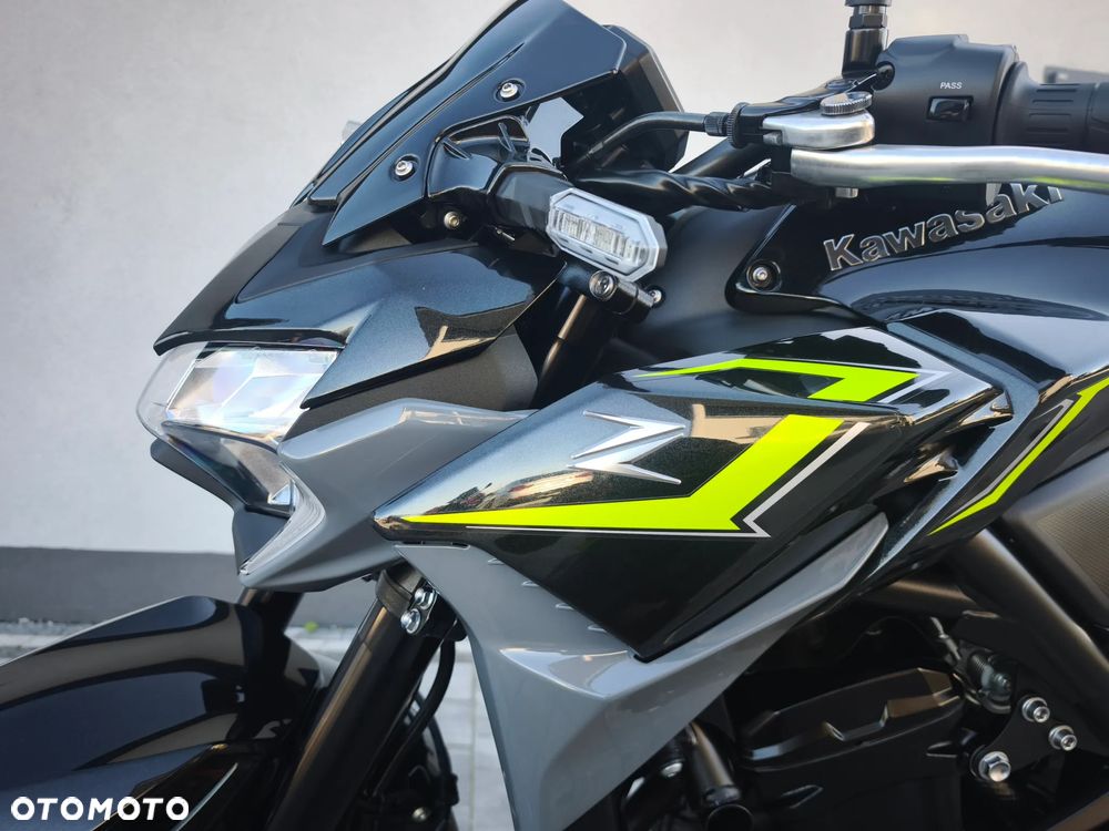 Kawasaki Z 900 - 5