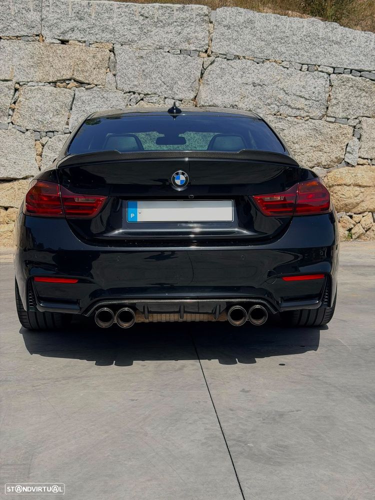 BMW M4 2015 photo 3