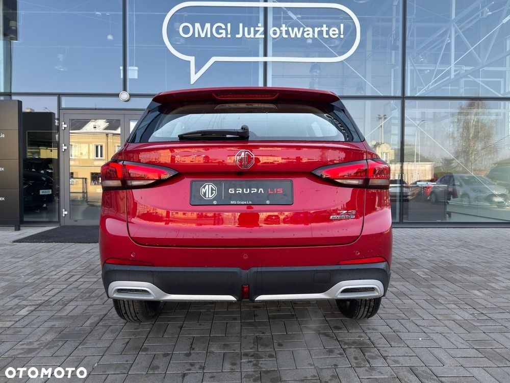 MG ZS - 6