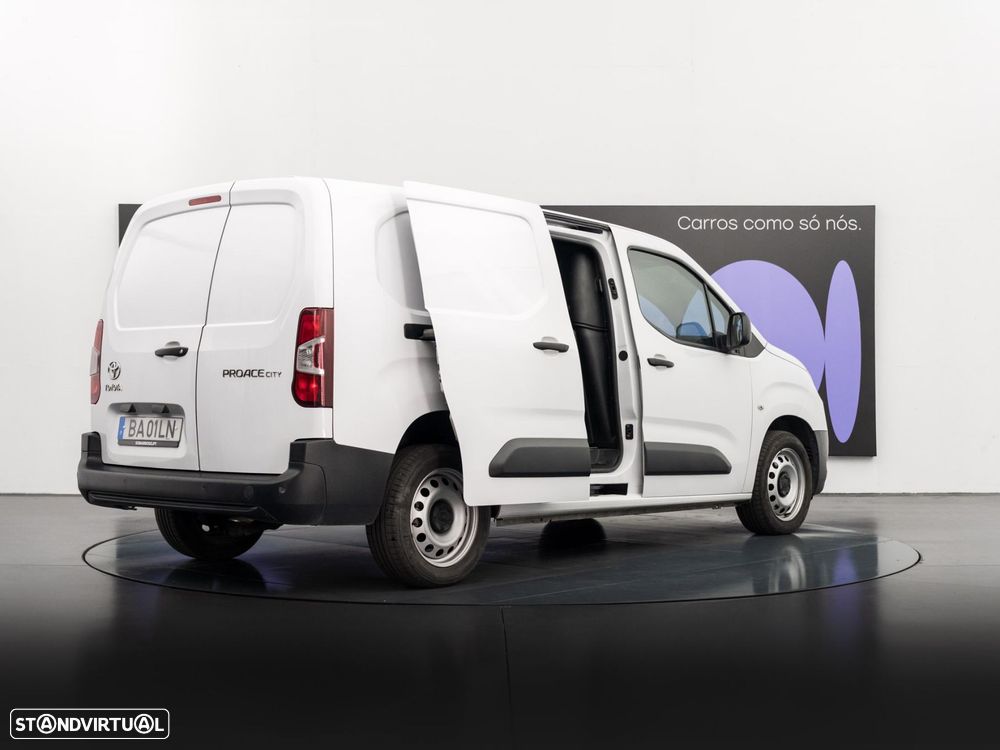 Toyota Proace City 1.5D L2 Exclusive - 6
