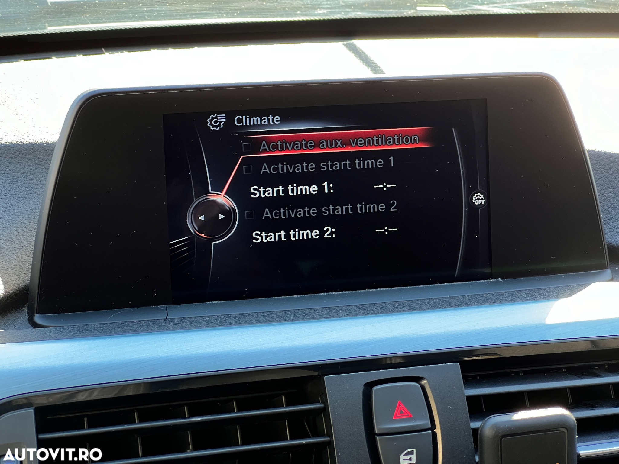 BMW Seria 3 320d Touring Aut. Modern Line - 33