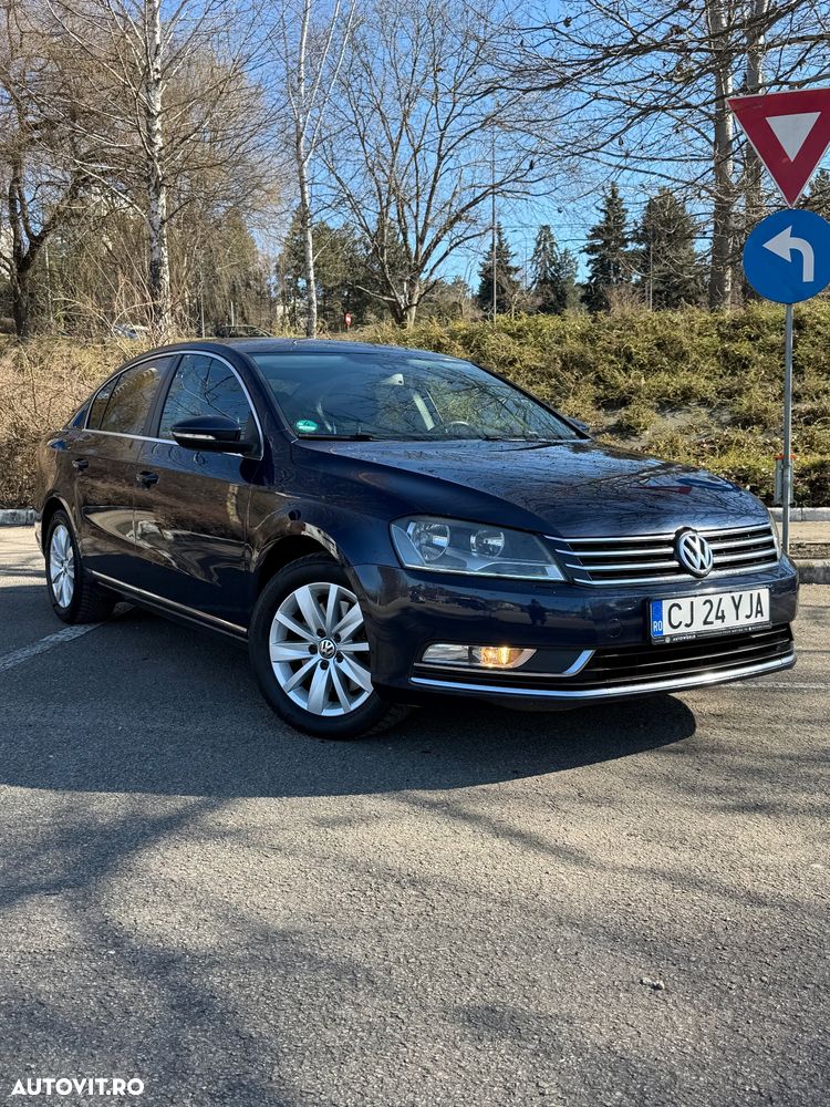 Volkswagen Passat 2.0 TDI BlueMotion Technology Comfortline - 2