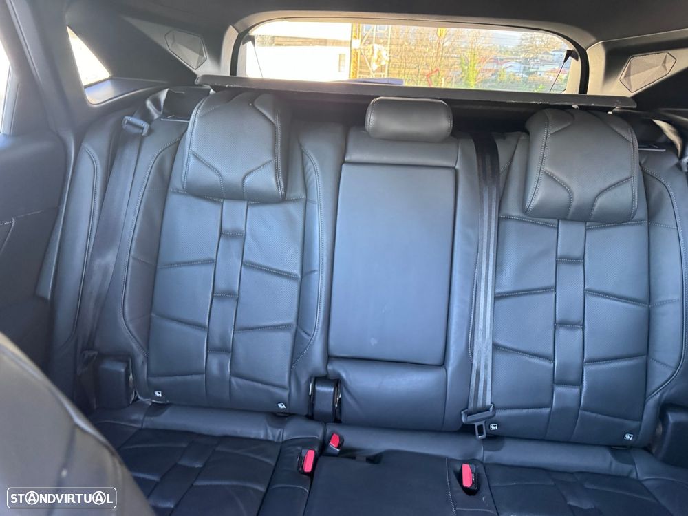DS DS7 Crossback - 11
