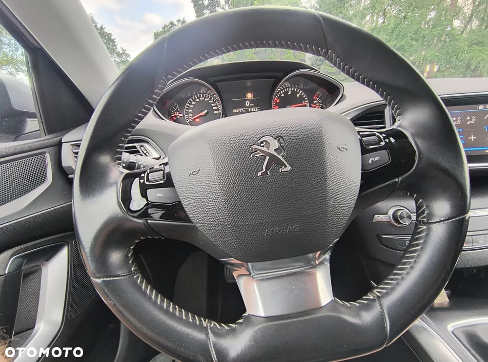 Peugeot 308 BlueHDi 130 Stop & Start Active - 16