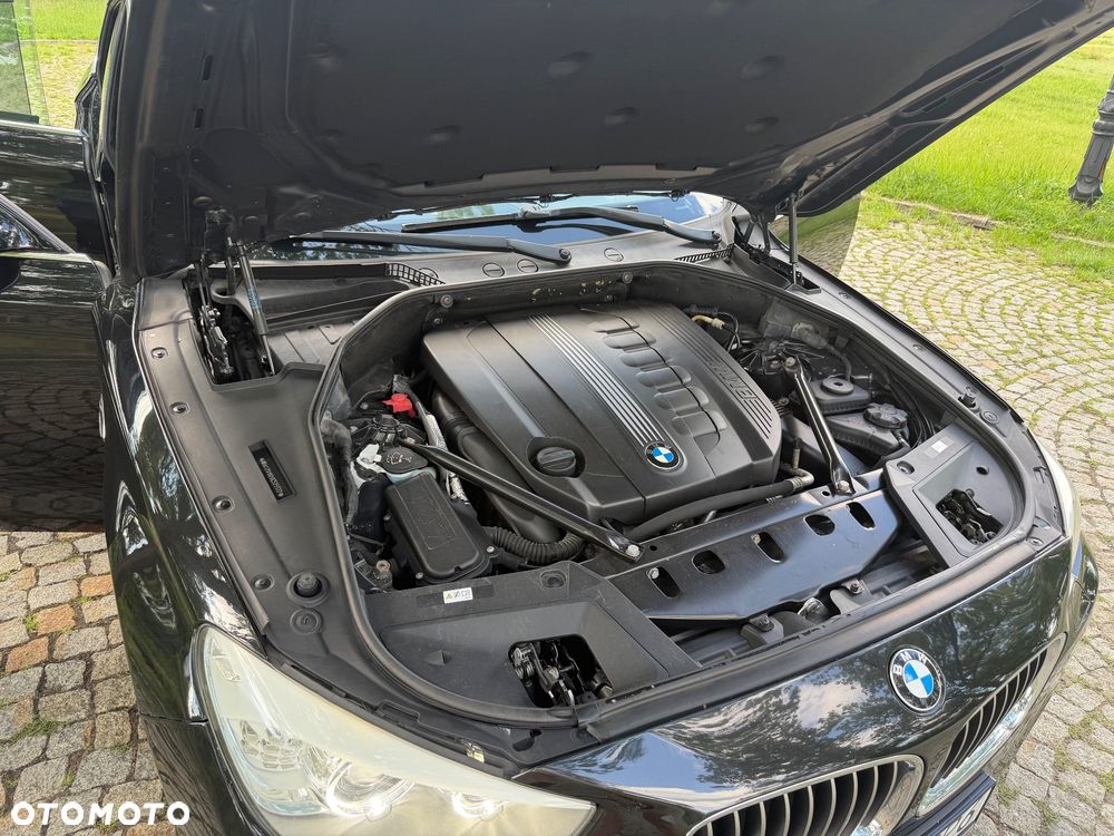 BMW 5GT 530d - 8