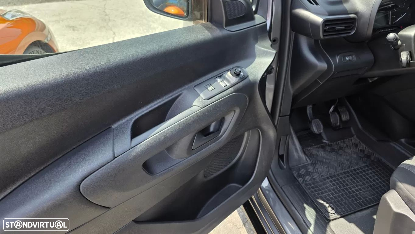 Citroën Berlingo longa 3lug. 130cv c/Iva - 24