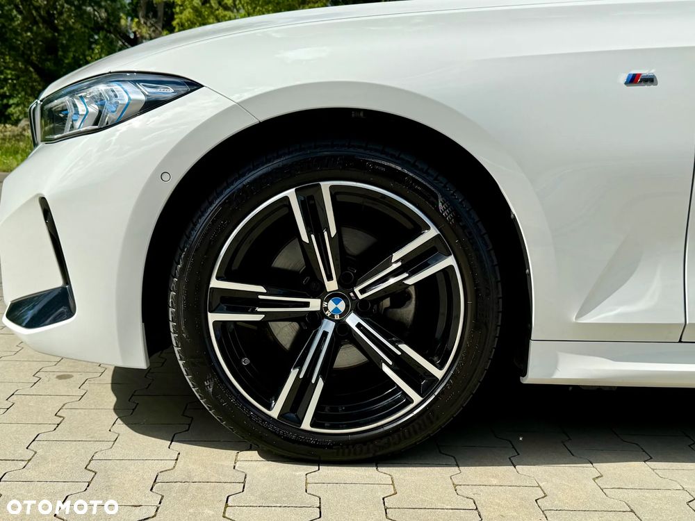 BMW Seria 3 320d xDrive mHEV M Sport - 10